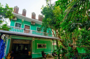 Leelas Guest House